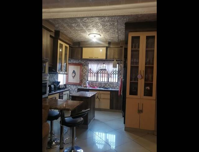 3 BEDROOM HOUSE FOR SALE IN NORTHAM